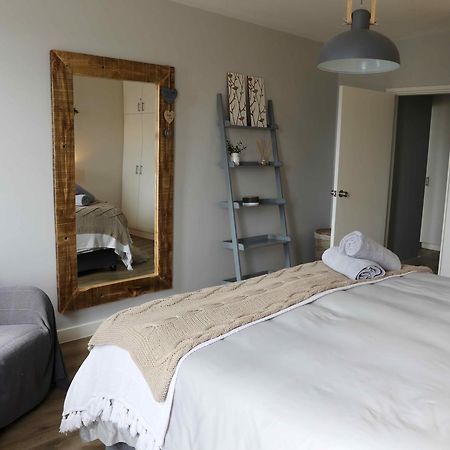 Swakopmund Pearl Apartment ภายนอก รูปภาพ